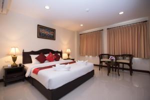 True Siam Rangnam Hotel · 室内休憩区